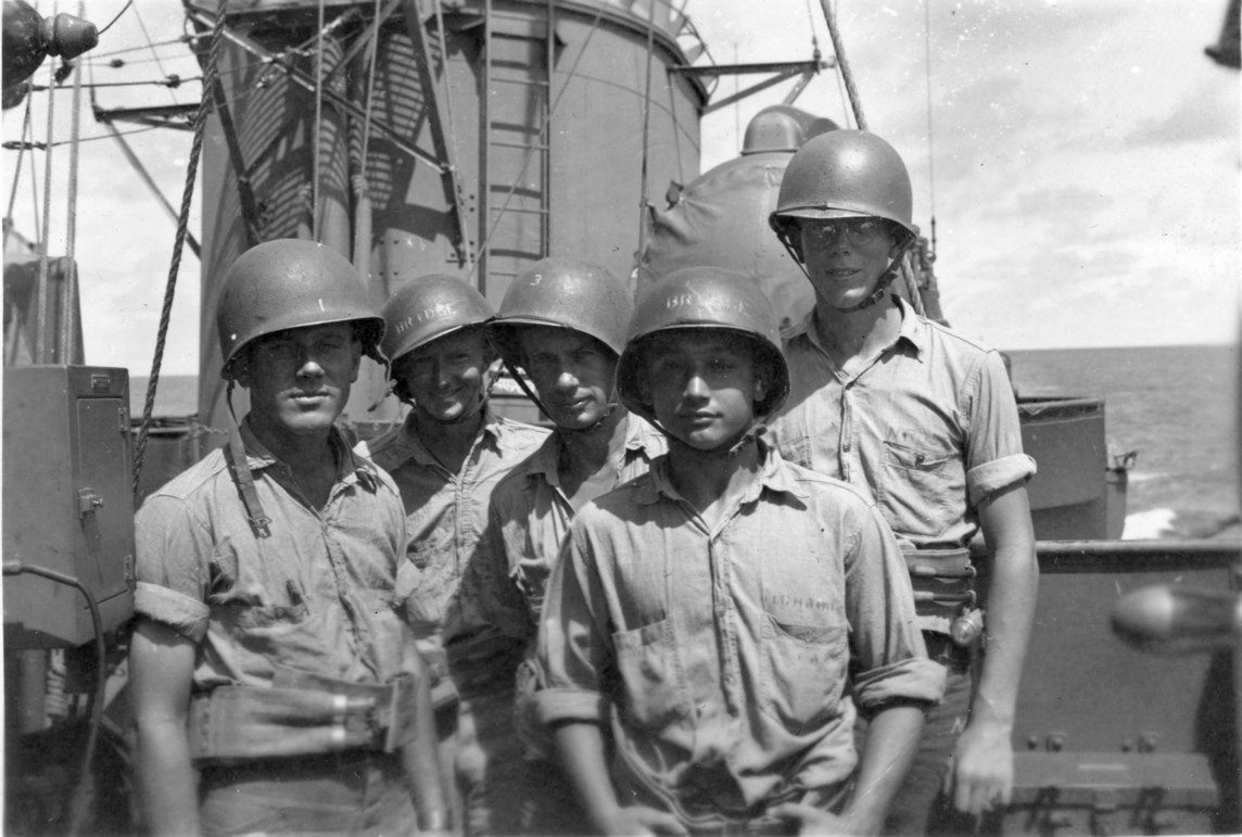 Signalmen.<br>(L&rarr;R) C. Woosley, F. Lincoln, R. Eaton, C. Richards, N. Ross.