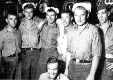 Black gang,<br>BACK ROW (L&rarr;R) A. Goll, F. Krimm, R. Cooper, Z. Kovach, J. Blackwell.<br>FRONT (L&rarr;R) E. Vaughan, R. Grady.